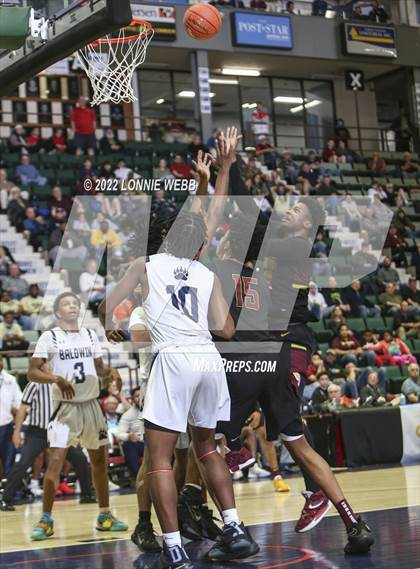 Thumbnail 1 in Mount Vernon vs Baldwin (NYSPHSAA Class AA Semifinal) photogallery.