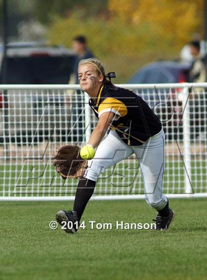 Thumbnail 2 in Thompson Valley vs Pueblo West (CHSAA 4A State First Round) photogallery.