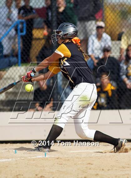 Thumbnail 3 in Thompson Valley vs Pueblo West (CHSAA 4A State First Round) photogallery.