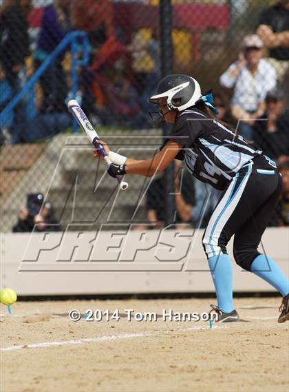 Thumbnail 1 in Thompson Valley vs Pueblo West (CHSAA 4A State First Round) photogallery.