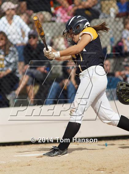 Thumbnail 3 in Thompson Valley vs Pueblo West (CHSAA 4A State First Round) photogallery.