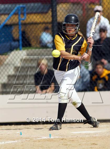 Thumbnail 2 in Thompson Valley vs Pueblo West (CHSAA 4A State First Round) photogallery.
