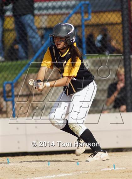 Thumbnail 3 in Thompson Valley vs Pueblo West (CHSAA 4A State First Round) photogallery.