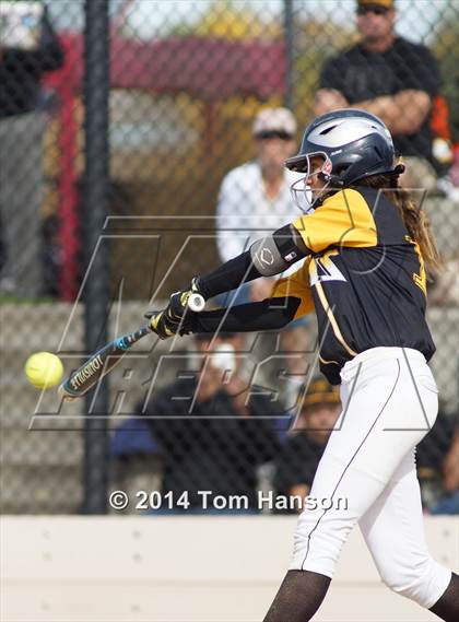 Thumbnail 1 in Thompson Valley vs Pueblo West (CHSAA 4A State First Round) photogallery.