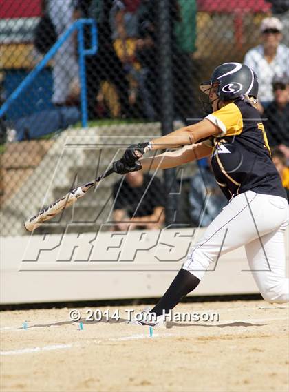 Thumbnail 1 in Thompson Valley vs Pueblo West (CHSAA 4A State First Round) photogallery.