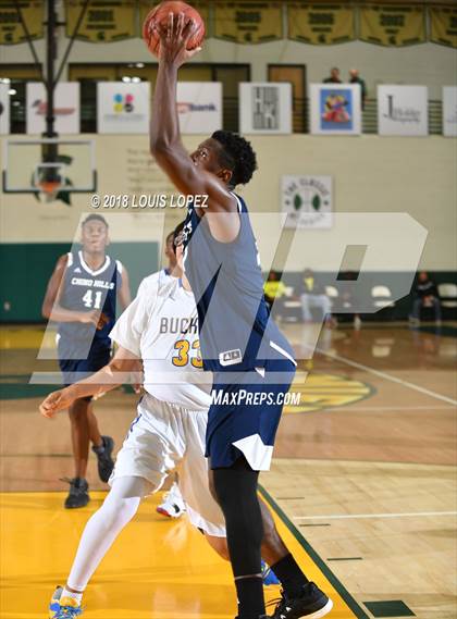 Thumbnail 1 in Chino Hills vs. Buckeye (Classic at Damien) photogallery.