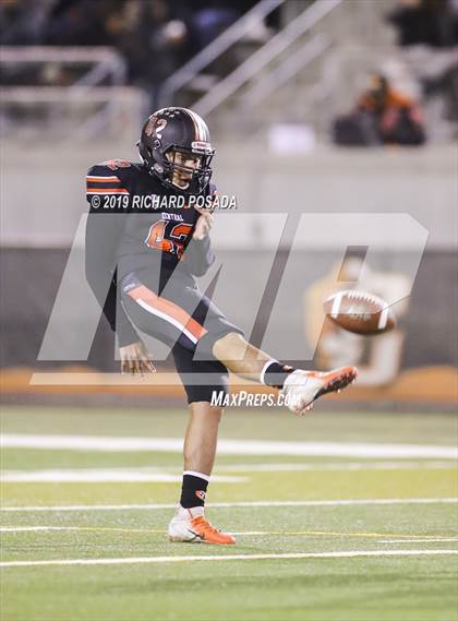 Thumbnail 1 in Bullard @ Central (CIF CS D3 Semifinal) photogallery.