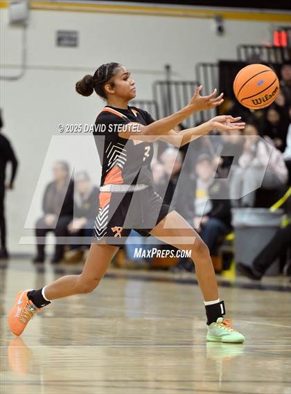 Thumbnail 2 in Marysville @ Rio Linda (CIF State NorCal D4 Round 2) photogallery.