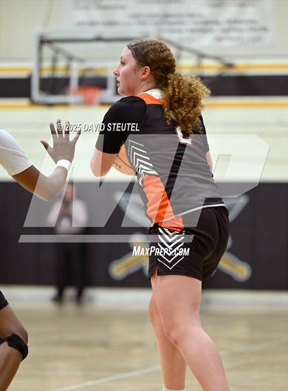 Thumbnail 2 in Marysville @ Rio Linda (CIF State NorCal D4 Round 2) photogallery.