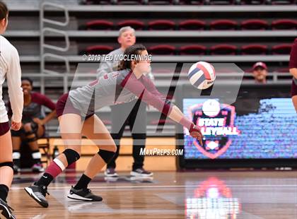 Thumbnail 2 in Morrilton vs. Valley View (AAA 4A Semifinal Playoff) photogallery.