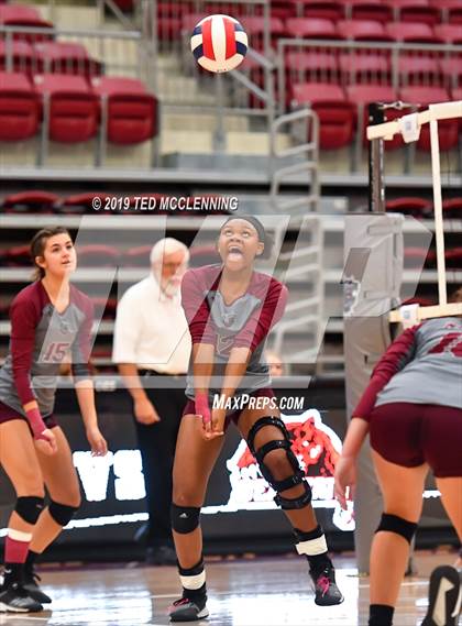 Thumbnail 1 in Morrilton vs. Valley View (AAA 4A Semifinal Playoff) photogallery.
