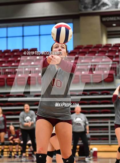 Thumbnail 3 in Morrilton vs. Valley View (AAA 4A Semifinal Playoff) photogallery.
