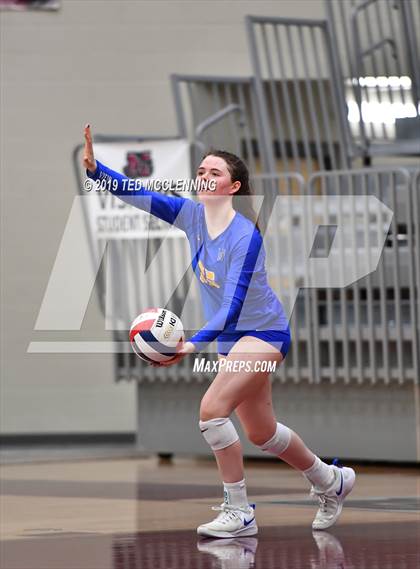 Thumbnail 3 in Morrilton vs. Valley View (AAA 4A Semifinal Playoff) photogallery.