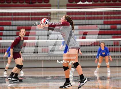 Thumbnail 3 in Morrilton vs. Valley View (AAA 4A Semifinal Playoff) photogallery.