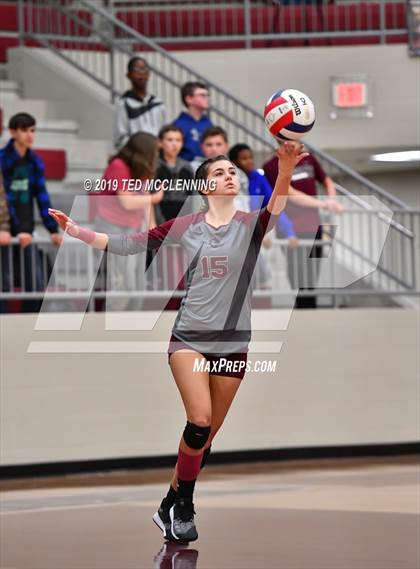 Thumbnail 2 in Morrilton vs. Valley View (AAA 4A Semifinal Playoff) photogallery.
