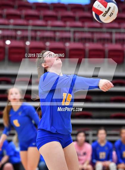 Thumbnail 2 in Morrilton vs. Valley View (AAA 4A Semifinal Playoff) photogallery.