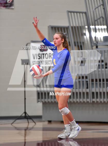 Thumbnail 1 in Morrilton vs. Valley View (AAA 4A Semifinal Playoff) photogallery.