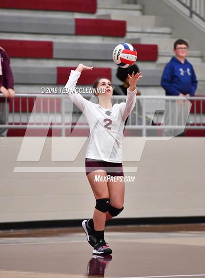 Thumbnail 1 in Morrilton vs. Valley View (AAA 4A Semifinal Playoff) photogallery.