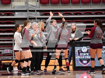Thumbnail 3 in Morrilton vs. Valley View (AAA 4A Semifinal Playoff) photogallery.