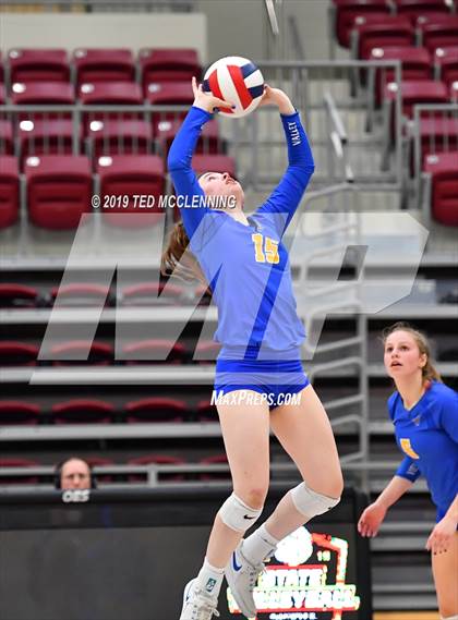 Thumbnail 1 in Morrilton vs. Valley View (AAA 4A Semifinal Playoff) photogallery.