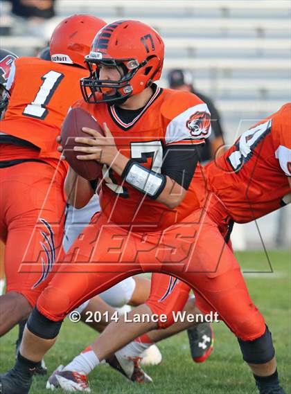 Thumbnail 3 in Pomona @ Lakewood photogallery.