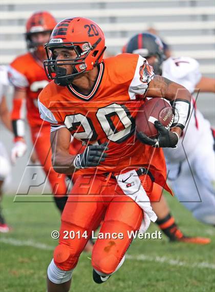Thumbnail 2 in Pomona @ Lakewood photogallery.