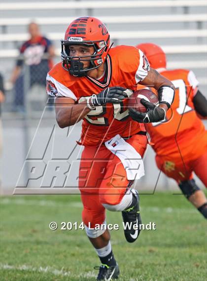 Thumbnail 3 in Pomona @ Lakewood photogallery.