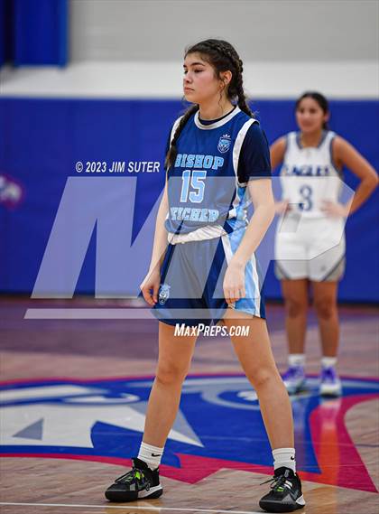 Thumbnail 2 in Brazos Christian vs Reicher Catholic  photogallery.