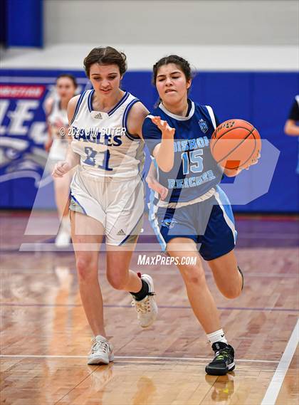 Thumbnail 1 in Brazos Christian vs Reicher Catholic  photogallery.
