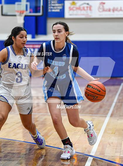 Thumbnail 1 in Brazos Christian vs Reicher Catholic  photogallery.