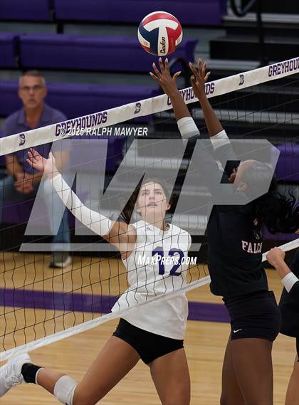 Thumbnail 2 in Stevens @ Boerne photogallery.