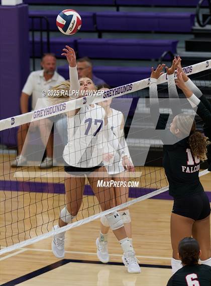 Thumbnail 3 in Stevens @ Boerne photogallery.