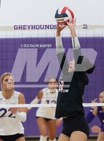 Thumbnail 3 in Stevens @ Boerne photogallery.