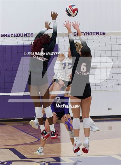 Thumbnail 2 in Stevens @ Boerne photogallery.