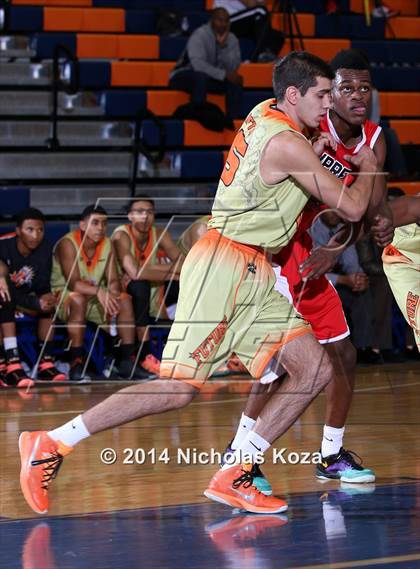 Thumbnail 2 in Victory Prep vs. Future College Prep (Tarkanian Classic) photogallery.