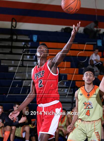 Thumbnail 1 in Victory Prep vs. Future College Prep (Tarkanian Classic) photogallery.