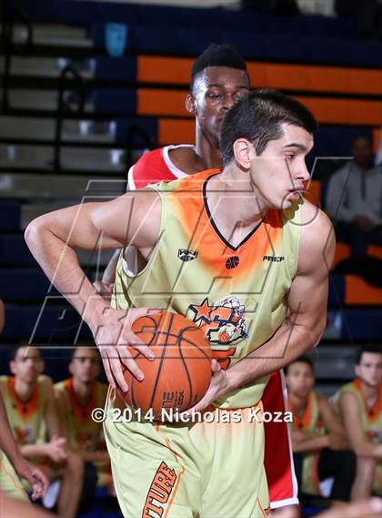 Thumbnail 3 in Victory Prep vs. Future College Prep (Tarkanian Classic) photogallery.