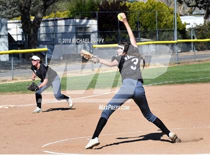 Thumbnail 2 in East Bakersfield @ Tehachapi photogallery.
