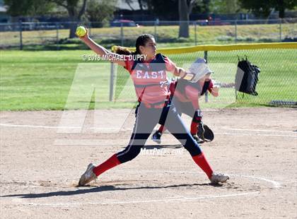 Thumbnail 1 in East Bakersfield @ Tehachapi photogallery.