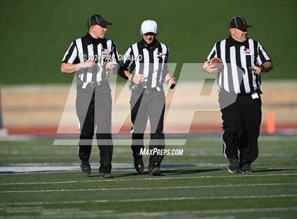 Thumbnail 1 in Durango vs. Roosevelt (CHSAA 3A State Final) photogallery.