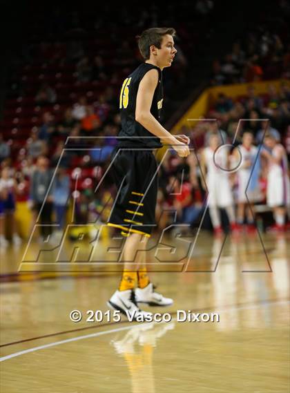 Thumbnail 2 in Gilbert vs. Mountain View (AIA Division 1 Quarterfinal) photogallery.