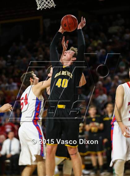 Thumbnail 1 in Gilbert vs. Mountain View (AIA Division 1 Quarterfinal) photogallery.