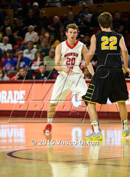 Thumbnail 1 in Gilbert vs. Mountain View (AIA Division 1 Quarterfinal) photogallery.