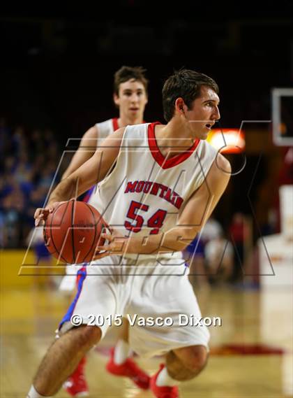 Thumbnail 2 in Gilbert vs. Mountain View (AIA Division 1 Quarterfinal) photogallery.