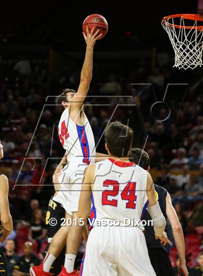 Thumbnail 3 in Gilbert vs. Mountain View (AIA Division 1 Quarterfinal) photogallery.