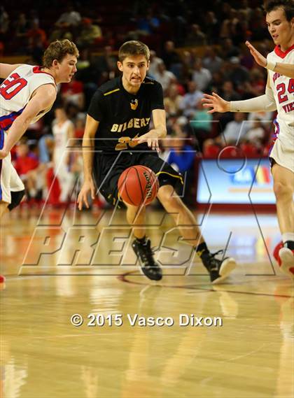 Thumbnail 3 in Gilbert vs. Mountain View (AIA Division 1 Quarterfinal) photogallery.