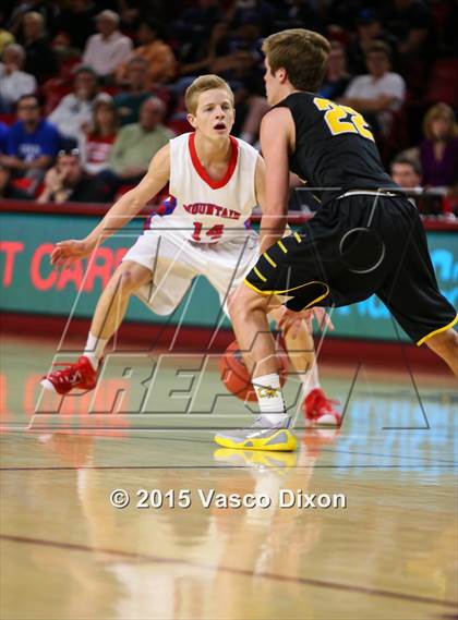 Thumbnail 1 in Gilbert vs. Mountain View (AIA Division 1 Quarterfinal) photogallery.