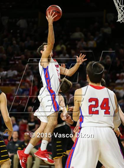 Thumbnail 2 in Gilbert vs. Mountain View (AIA Division 1 Quarterfinal) photogallery.