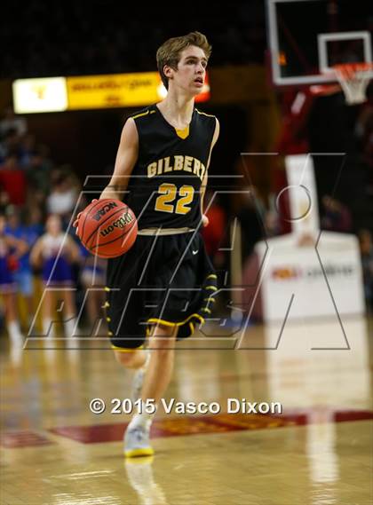 Thumbnail 2 in Gilbert vs. Mountain View (AIA Division 1 Quarterfinal) photogallery.