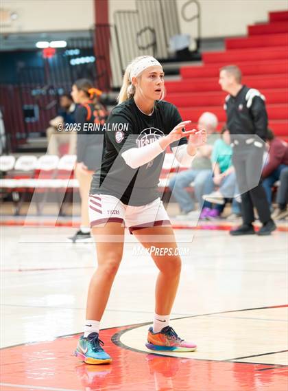 Thumbnail 1 in Brooks @ Deshler photogallery.